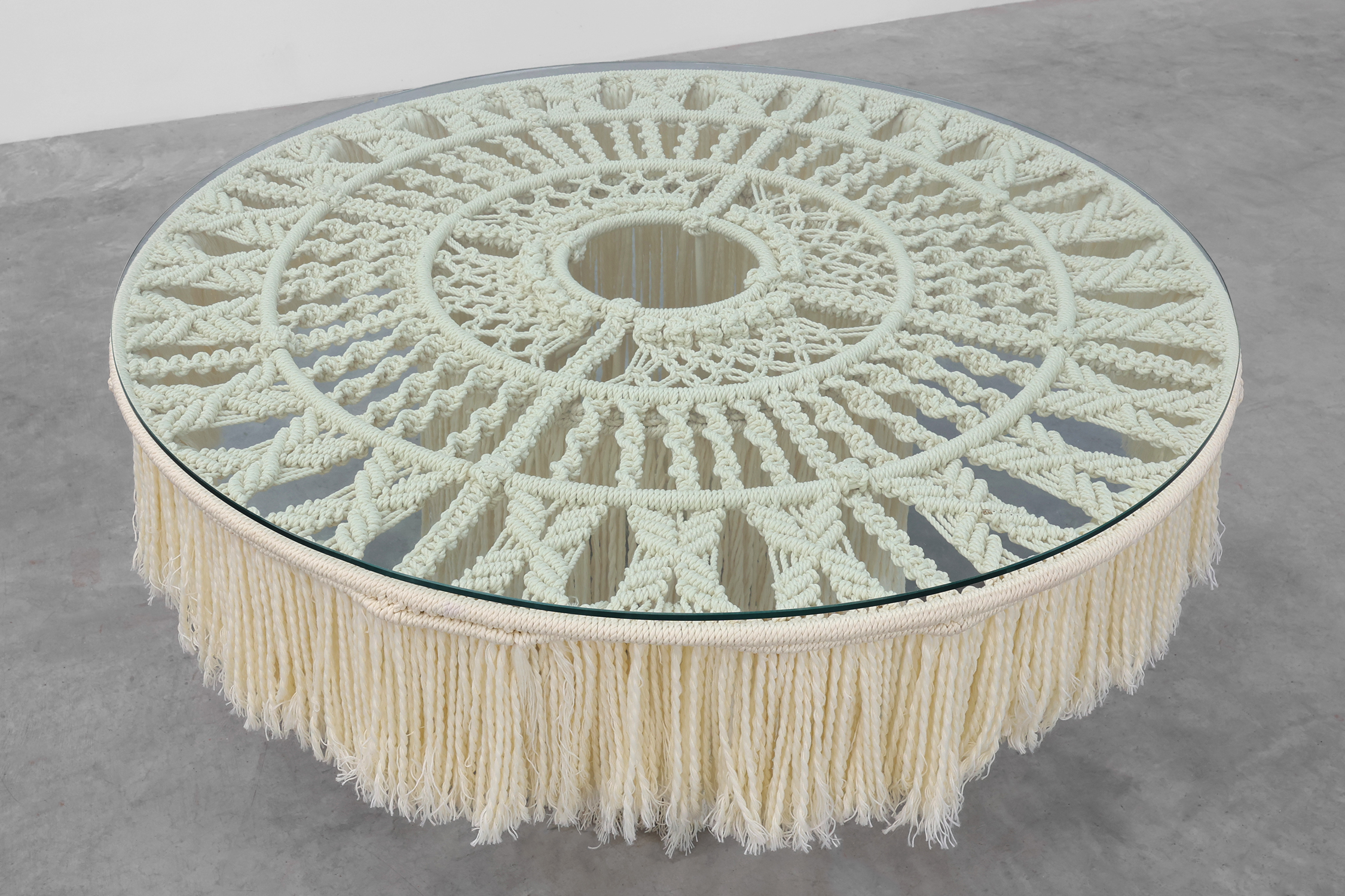 Monumental white dining table with glass top and macram&eacute; in Hollywood regency style, Italy 20th century thumbnail